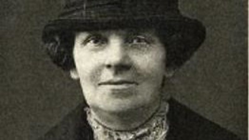 Universitāte piemin vienu no lielākajām mecenātēm Minnu Matildi Vilhelmīni Petkeviču (1860-1943)