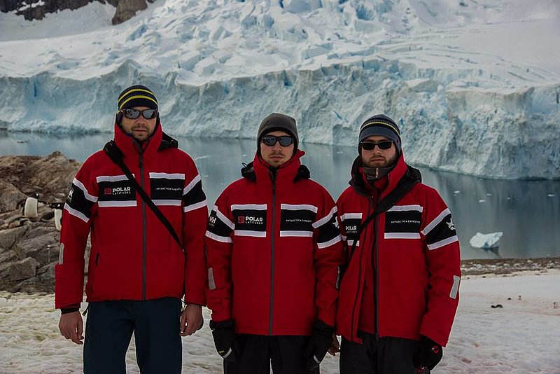 Latvijas Universitātes pētnieku komanda veiksmīgi sasniegusi Antarktīdas kontinentu